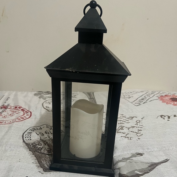 LED lantern ( BUY 2 GET 1 FREE) - Picture 1 of 2